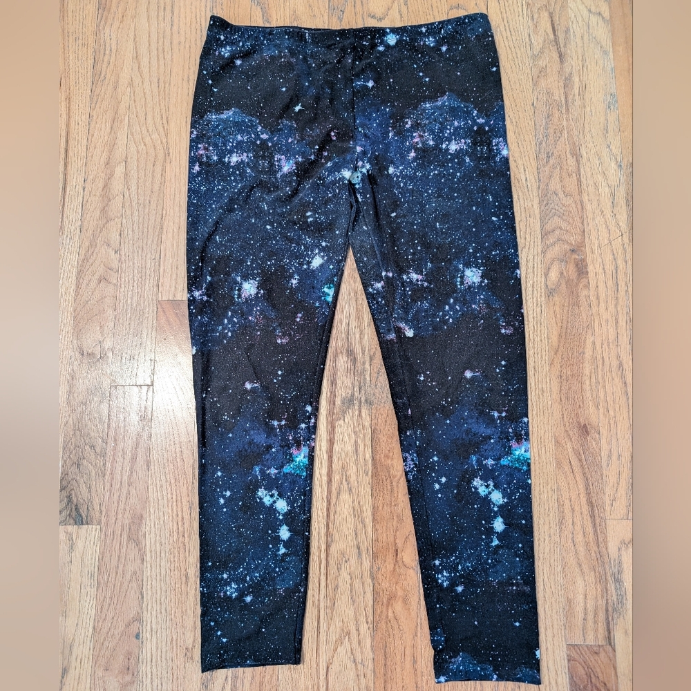 Galaxy Themed Leggings Size XL